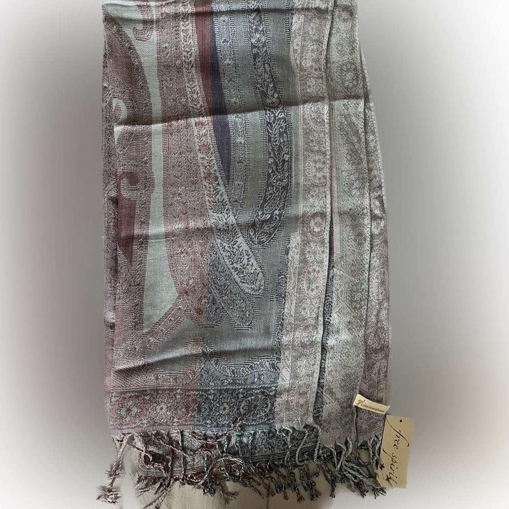 Collection18 scarf/shawl, blue, maroon and light pink pattern